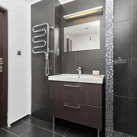 Daire Ruska By Renters