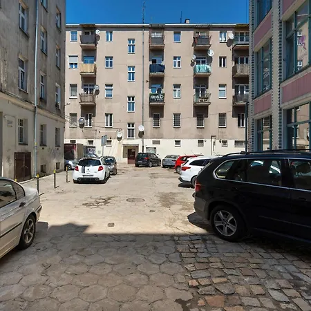 Ruska By Renters Daire Wroclaw