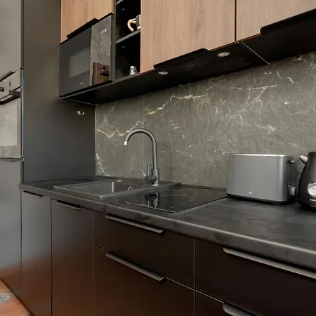 Daire Ruska By Renters